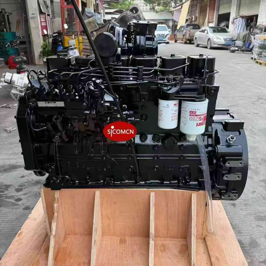 Excavator with brand new Cummins 6D102 6BT5.9 Hyundai 225-7 engine assembly.