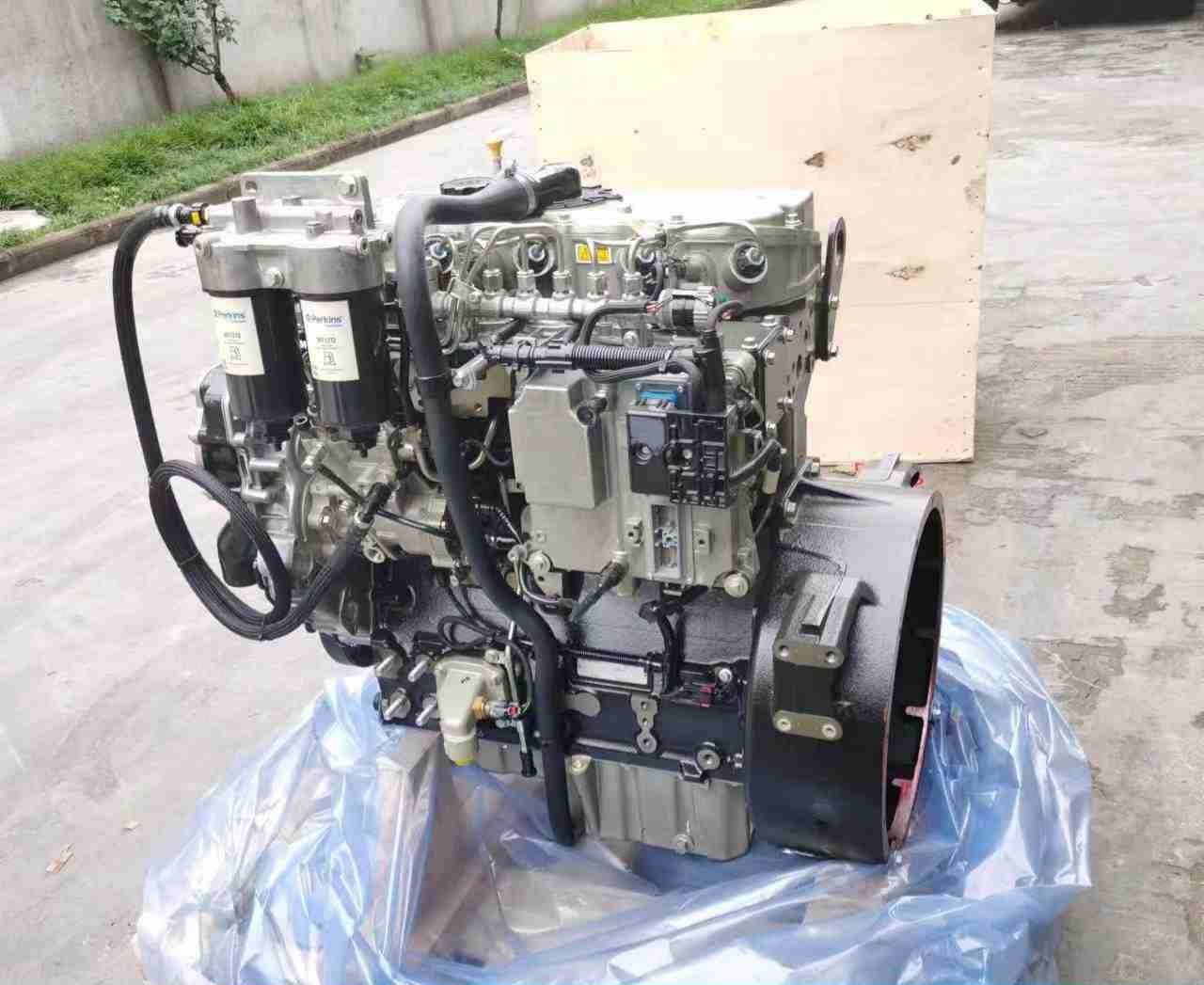 Parts for Caterpillar E318D2/320D2/323D2 engine assemblies C4.4 Perkins 1104D-44T excavators